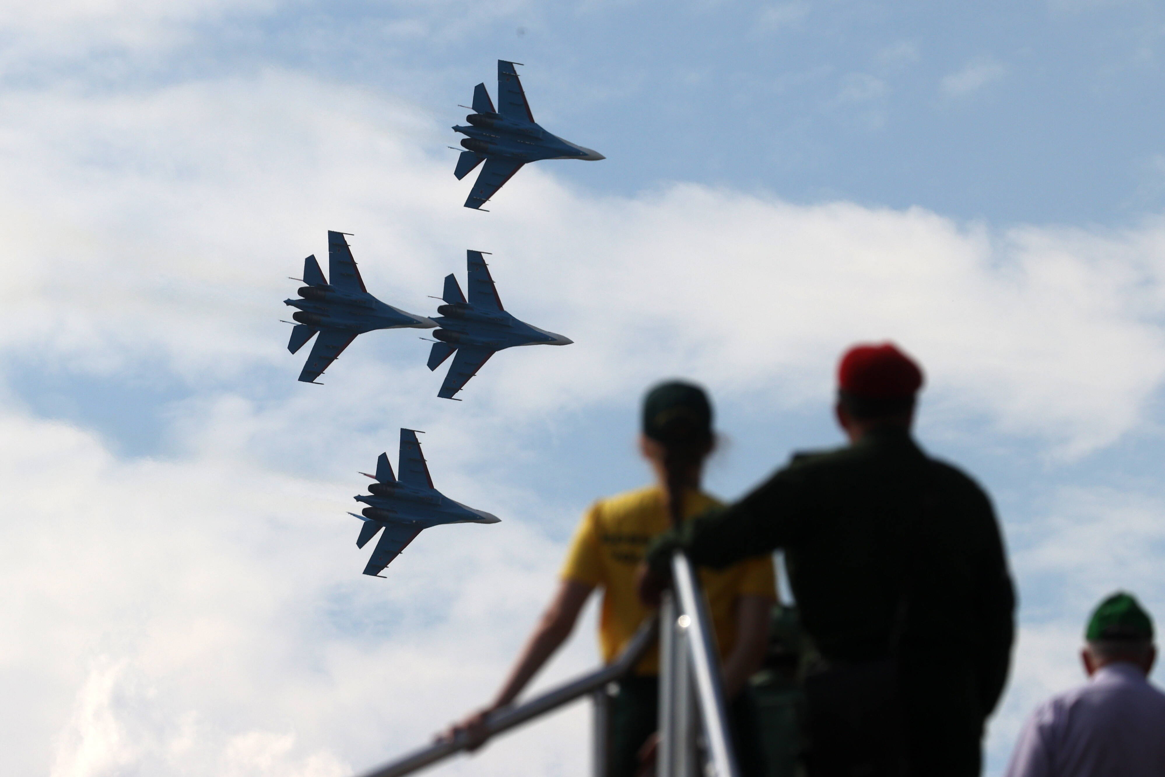 Russische Kampfjets über der Ostsee! - NATO schickt Abfangjäger - Alarmrotte gestartet