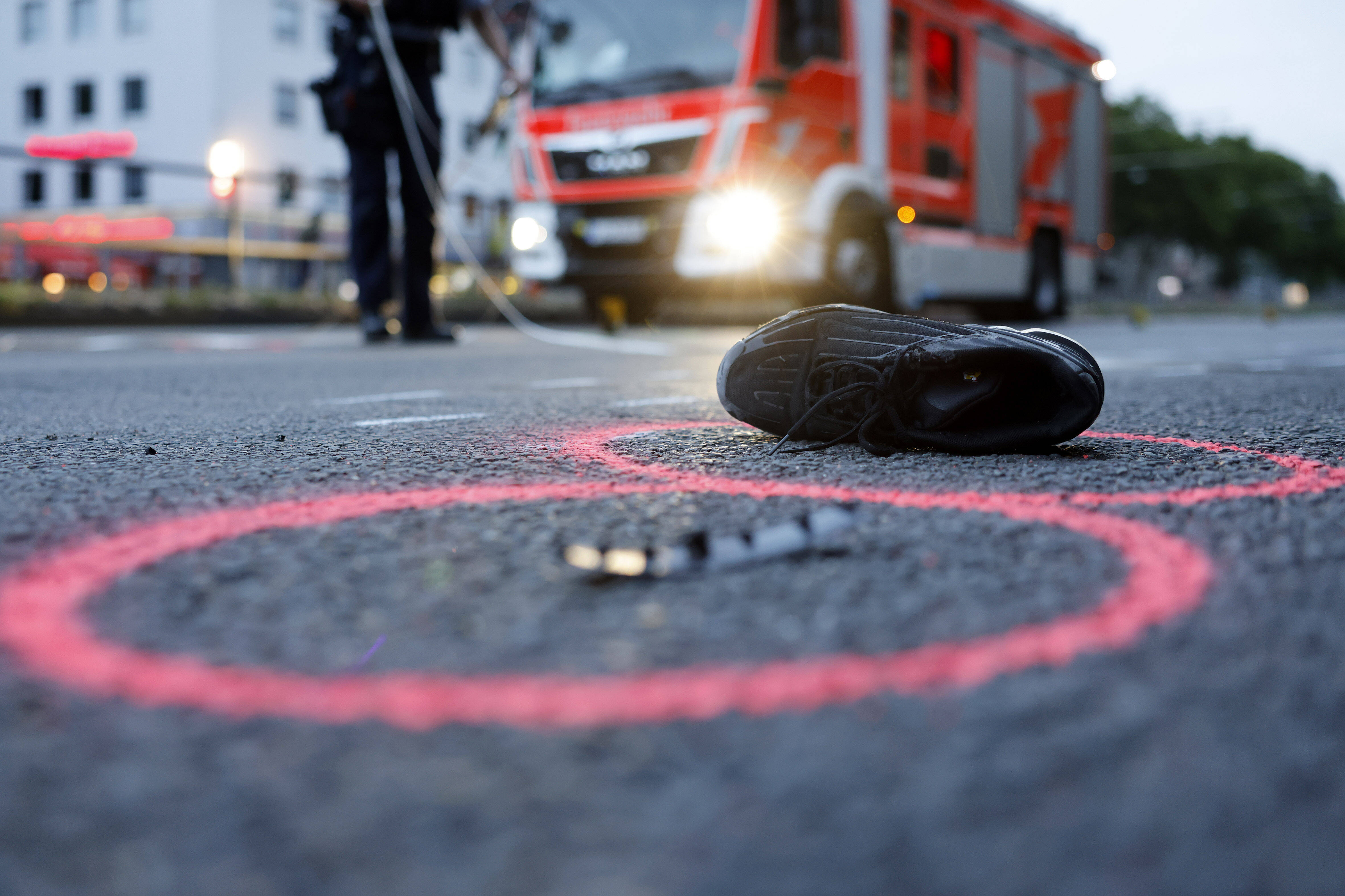 Tödlicher Biker-Unfall! PKW erfasst Motorradfahrer! Biker stirbt nach Unfall