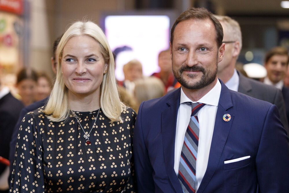 Sorgen um Mette-Marit! König Harald schwer angeschlagen - Ist Mette-Marit den königlichen Pflichten gewachsen? 
