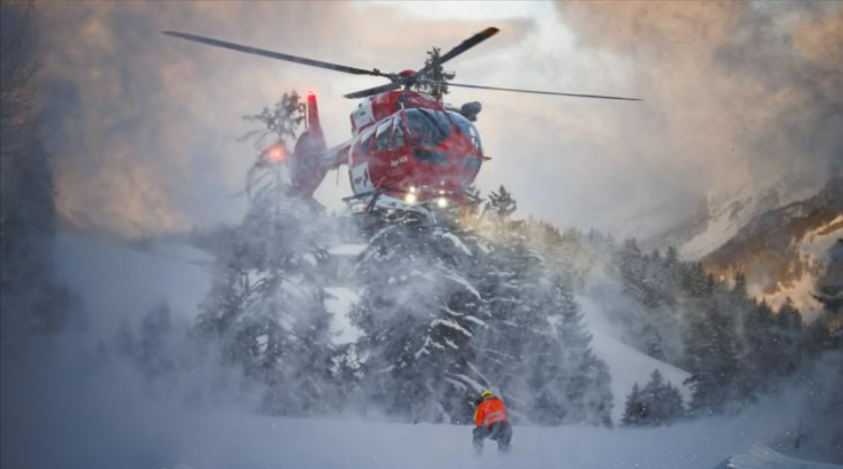 Zillertal - Deutscher Autofahrer stürzt bei Wendemanöver 30 Meter in die Tiefe!