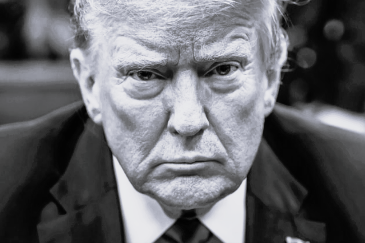 Trump-Eklat bei Ford-Werksbesuch: Diese schlimme Geste sorgt für Aufsehen